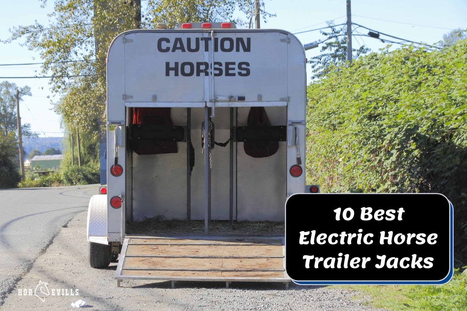 horse trailer using best electric trailer jack